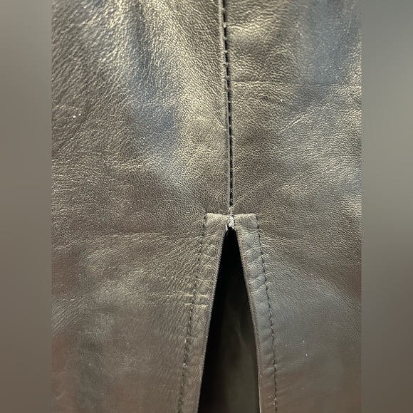 Vintage Danier Leather Skirt - Picture 2 of 9